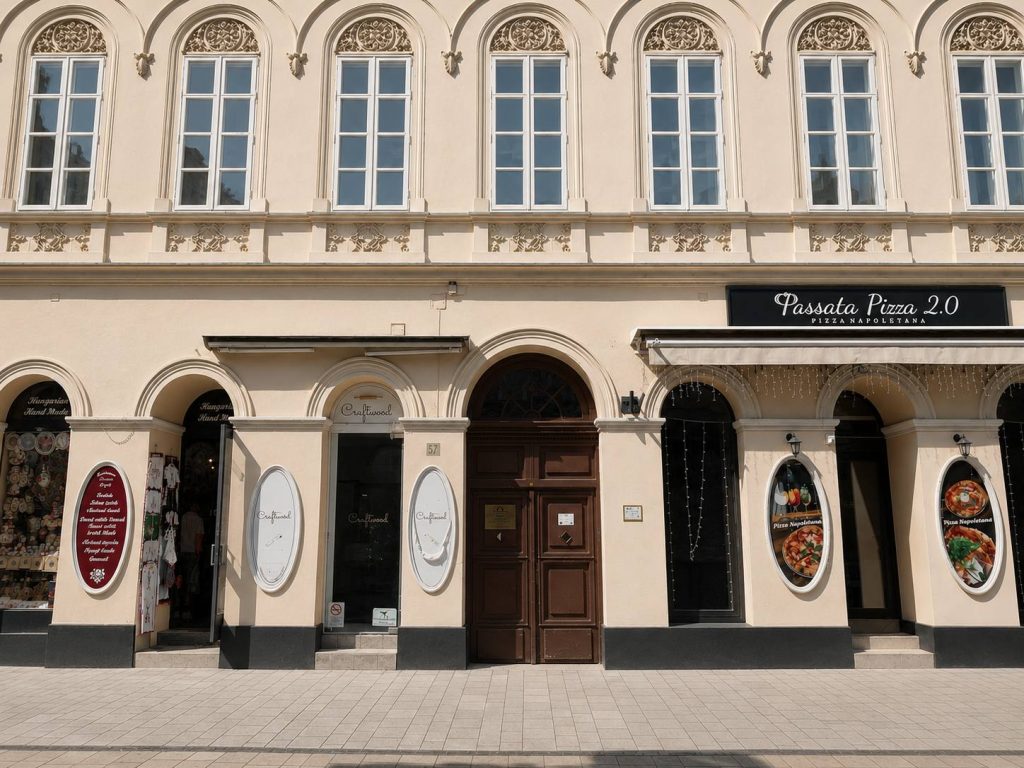 Épület - utcafront